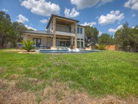 River Hills Homes - Photo -1