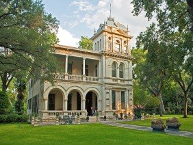 Fisher Heck Architects - Photo 2