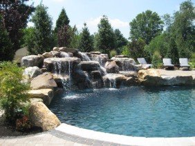 Crews Surveying - Photo -1