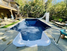 Premier Choice Pools - Photo -1