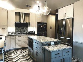 Dorian Bahr Company - Photo 5