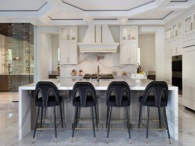 27 Diamonds Interior Design - Photo 6