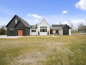 REDLEAF HOMES - Photo 5