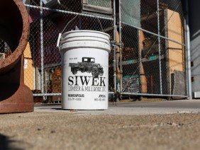 Siwek Lumber & Millwork Corp - NE MPLS - Photo -1