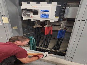 Randy J Seeley Electrical Contractors - Photo 4