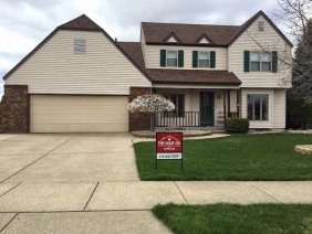 The Roof Dr. - Photo 1