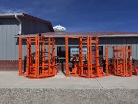 Specialty Tool & Attachment - Photo 1