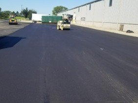 Midwest Asphalt Maintenance - Photo 4