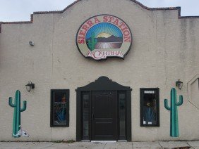 Grinnell Door Company - Photo 4