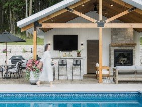 Mae Proper Interiors - Photo -1