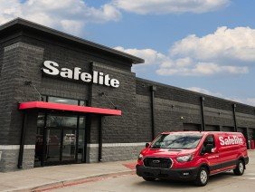 Safelite AutoGlass - Photo -1