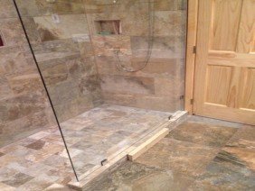 Lakes Glass - Photo 1