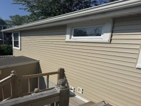 Boston Roofing And Gutters - Photo 3
