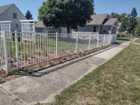 Oasis Fence Co. - Photo -1