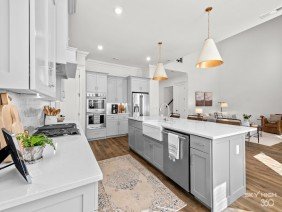 Bespoke Homes - Photo 0