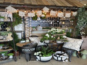 Greenleaf Landscaping & Gardens - Photo 1
