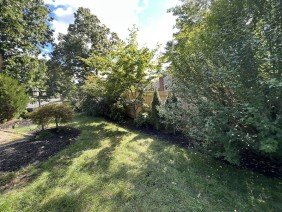 LaPlume fence - Photo 3