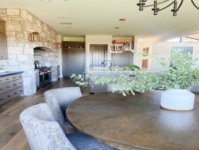 Andrea Wojciak Interiors - Photo -1