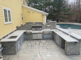 United Stone & Masonry - Photo -1