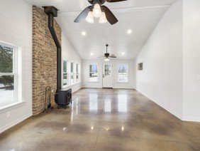 Hockberger Homes - Photo 1