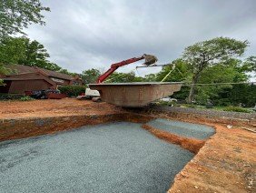 Splash Fiberglass Pool Company - Photo 1