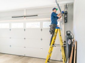 Blue Fox Garage Doors - Photo 6