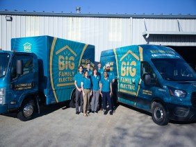 Big Family - Photo -1