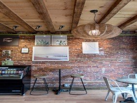 Ivory & Bone Interiors - Photo 3