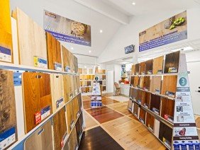 District Floor Depot - Photo 4