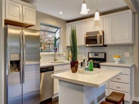 Guaranteed Aluminum & Vinyl Inc - Photo 2