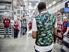 Lowe's Home Improvement - Photo 0