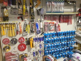 Cave Creek Building Supply - Photo -1