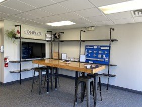 Complete Commercial Door And Hardware - Photo -1