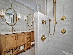 Interiors By B - Photo -1