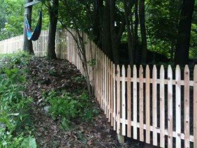 L & L Fence Co - Photo 3