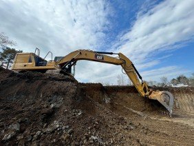 Harada & Westesson Corp. Excavating & Grading ( H & W Corp. ) - Photo -1