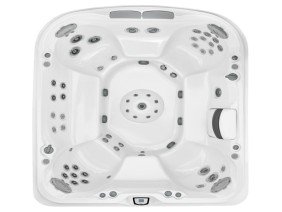 Van Dorn Pools & Spas - Photo 2