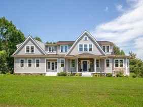 Walsh Brothers Builders - Photo 1