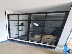 Bristol Glass Corporation - Photo 1