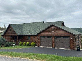 Martin's Painting and Contracting LLC - Photo -1