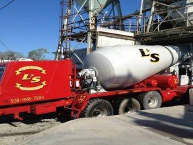 L & S Concrete - Photo 0