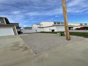 EZ Dayz Landscaping LLC. - Photo -1