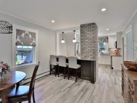 M & H Interiors - Photo -1