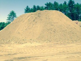 MELVILLE CONSTRUCTION LLC, green waste recycle, loam, mulch, sea shells - Photo -1