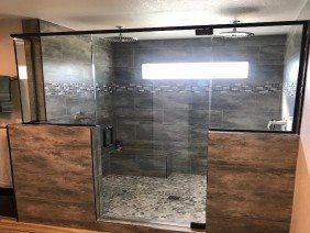 Raben Glass LLC - Photo 0
