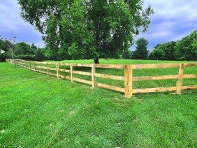 MC Fence of Fredericksburg - Photo -1