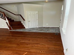 Carpet & Floor Express - Photo 3