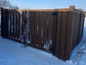 Fence Me In - Photo -1