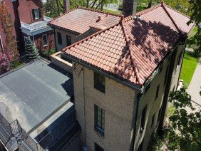 Kaufman Roofing - Photo -1