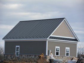 PJ's Roofing - Photo -1